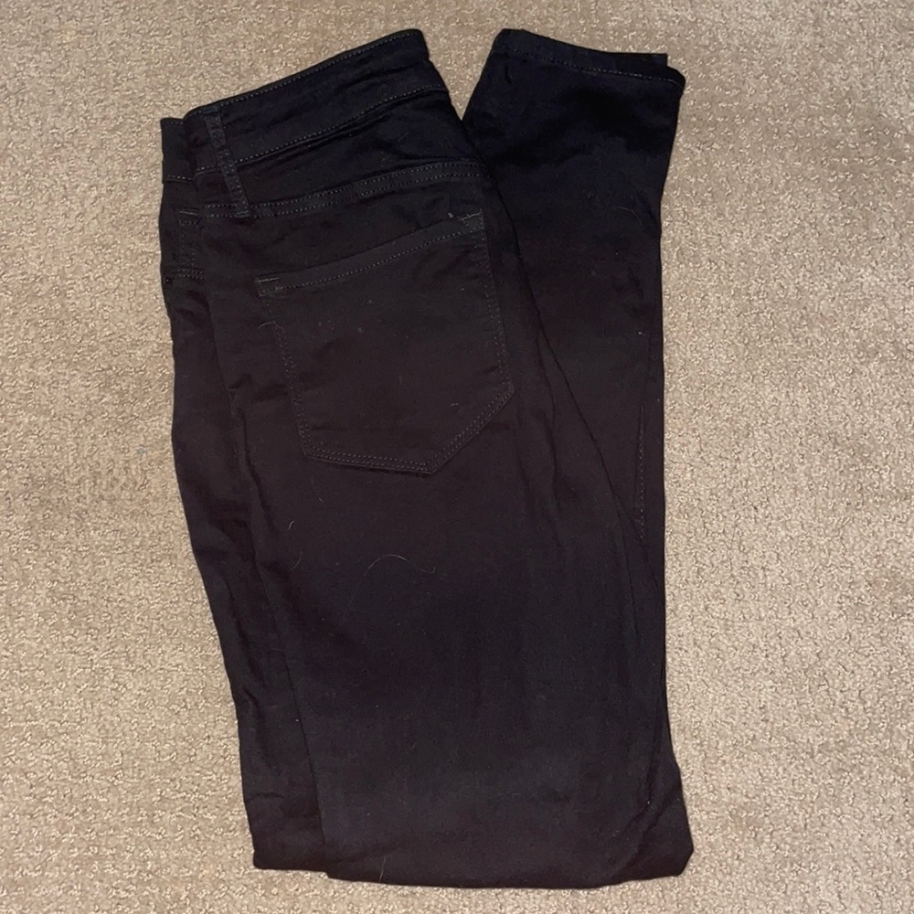 Old navy jeans. Never worn. Size 4. $35
